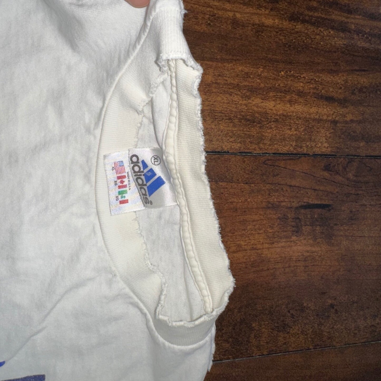 Adidas White Short Sleeve Vintage T Shirt Logo Thrashed 90s Y2K Cut Torn Rap