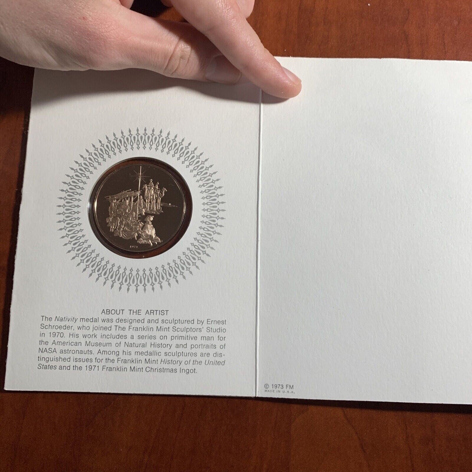 VINTAGE FRANKLIN MINT 1973 GLORY TO GOD CHRISTMAS CARD WITH COIN IN BOX