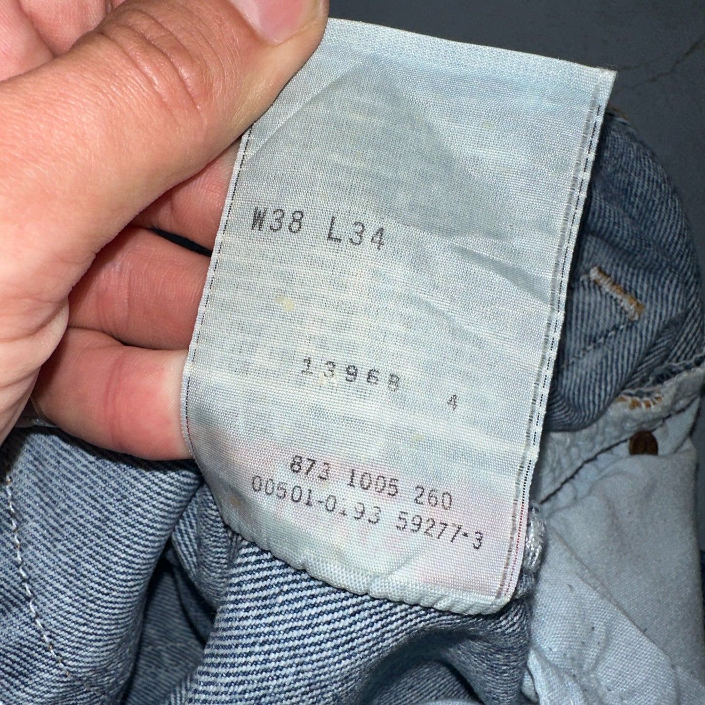 Levis 501 Vintage Y2K 90s XX Straight Leg Jeans Blue Med Wash 38x34 Act 37x33