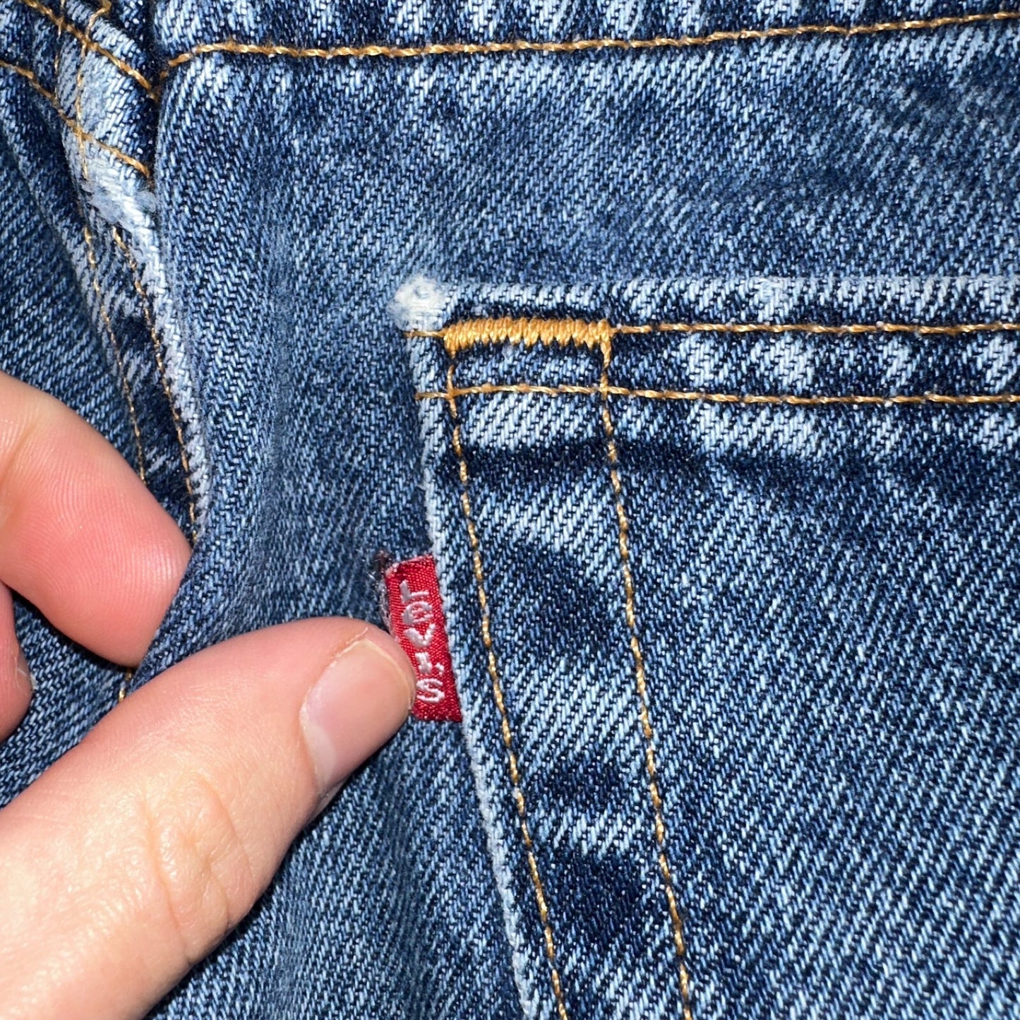 Levis 550 Vintage 90s USA Red Tab Relaxed USA Blue Med Wash Jeans 32x32 Ac 31x30