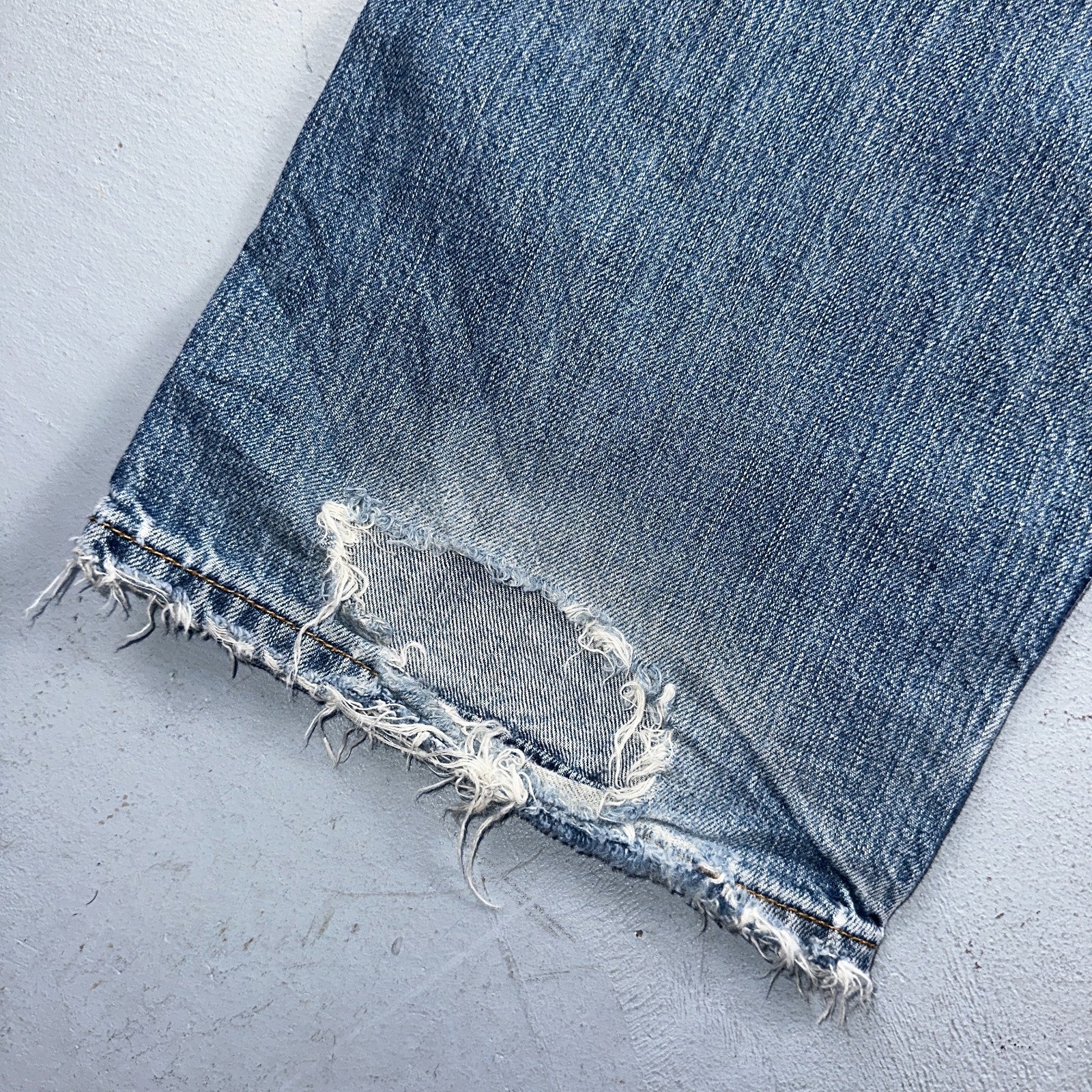 Levis 501 Vintage Y2K 90s XX Straight Leg Jeans Blue Light Wash 36x32 Act 35x31