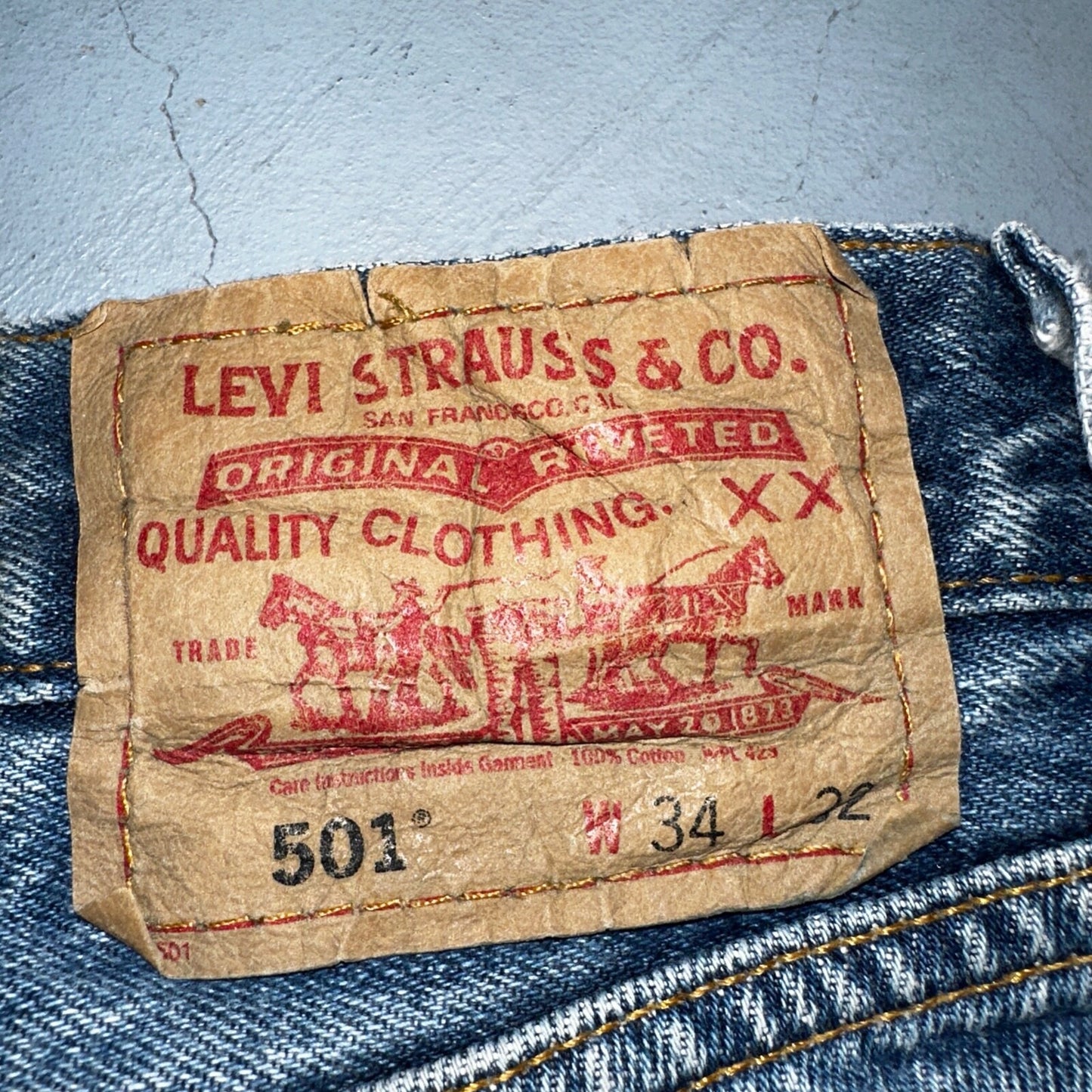 Levis 501 Vintage Y2K XX Straight Leg Jeans Blue 2003 Med Wash 34x32 Act 33x30