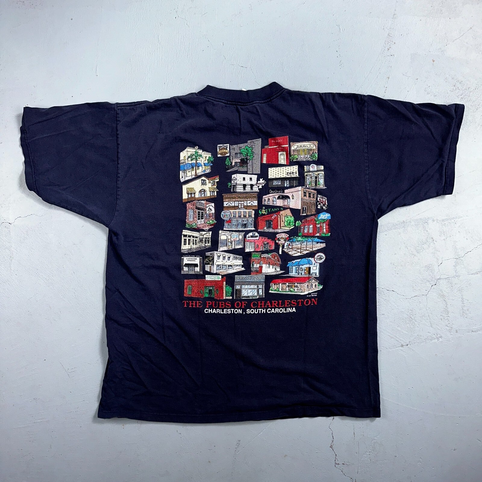 Charleston North Carolina VTG T Shirt Pubs Bar Hopping Drinking Alcohol Y2K