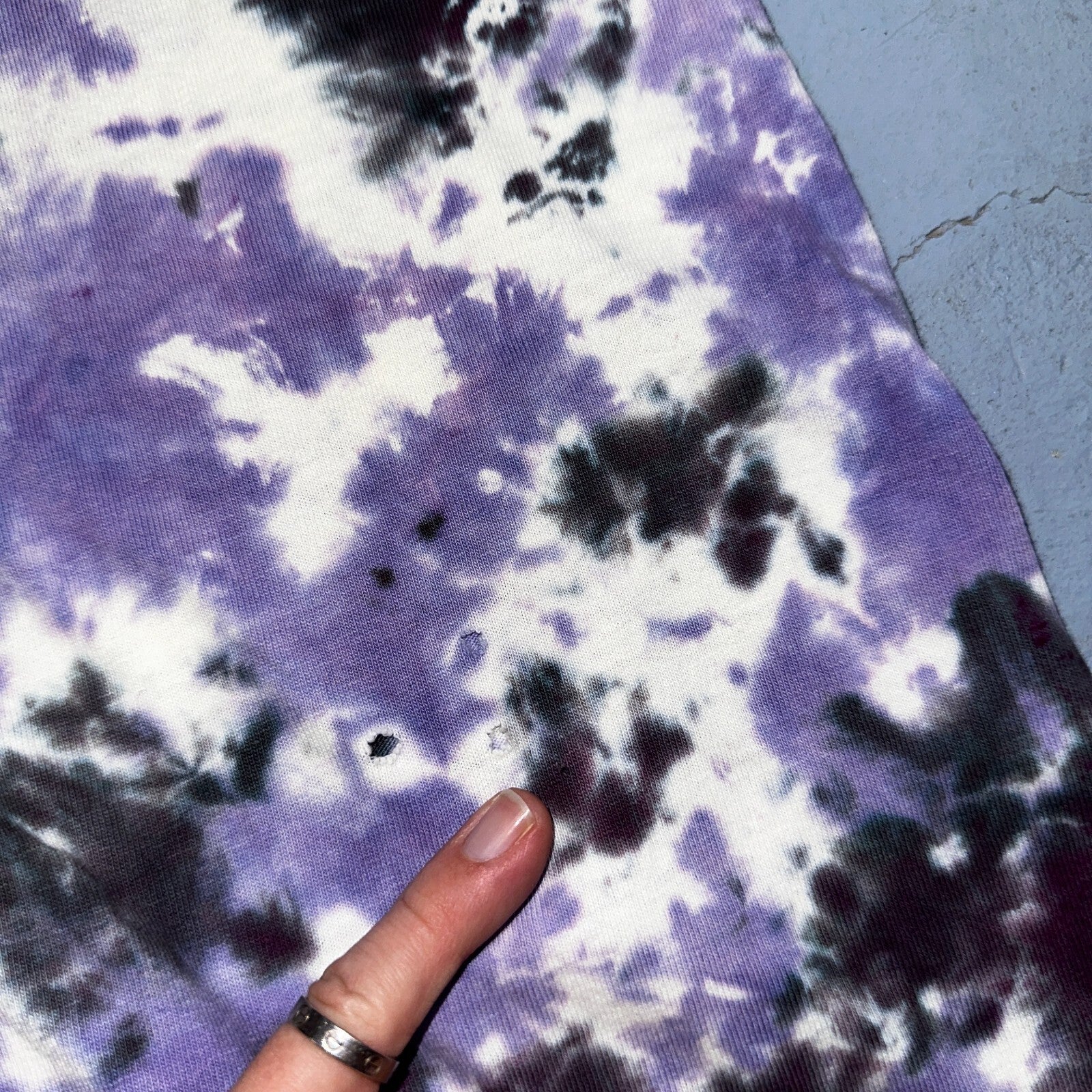 Tye Dye Hippie Purple Black VTG T Shirt Y2K Grateful Dead Wild Pattern Cool Best