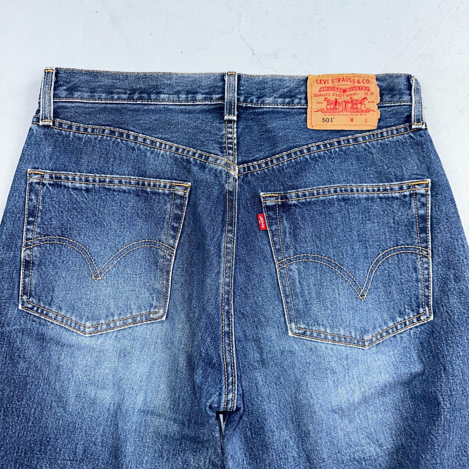 Levis 501 Vintage 90s XX Straight Leg Jeans Y2K Med Wash 33x32 Act 32x31