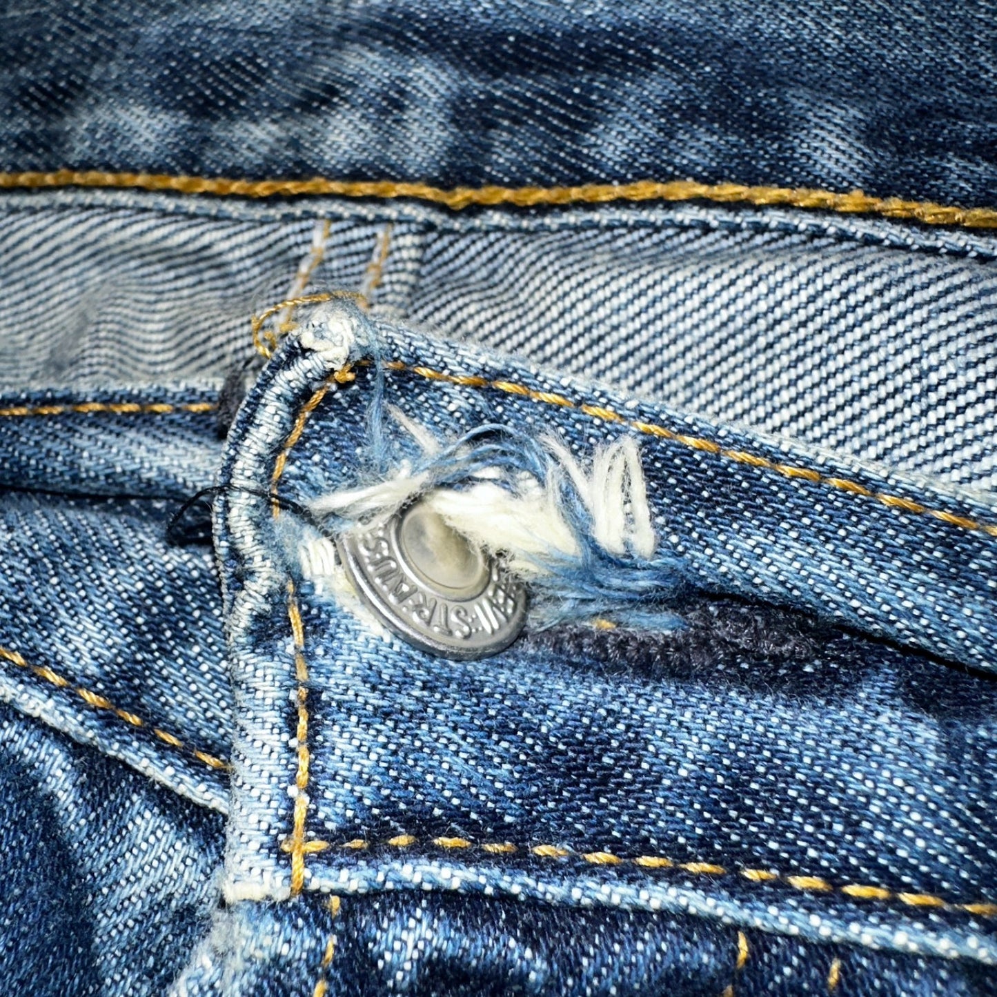 Levis 501 Vintage Y2K 90s XX Straight Leg Jeans Blue Med Wash 38x34 Act 37x31