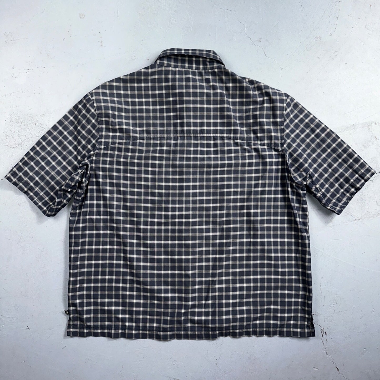 Nike VTG ACG Shirt Mens XL All Conditions Gear Button Hiking Short Sleeve Plaid