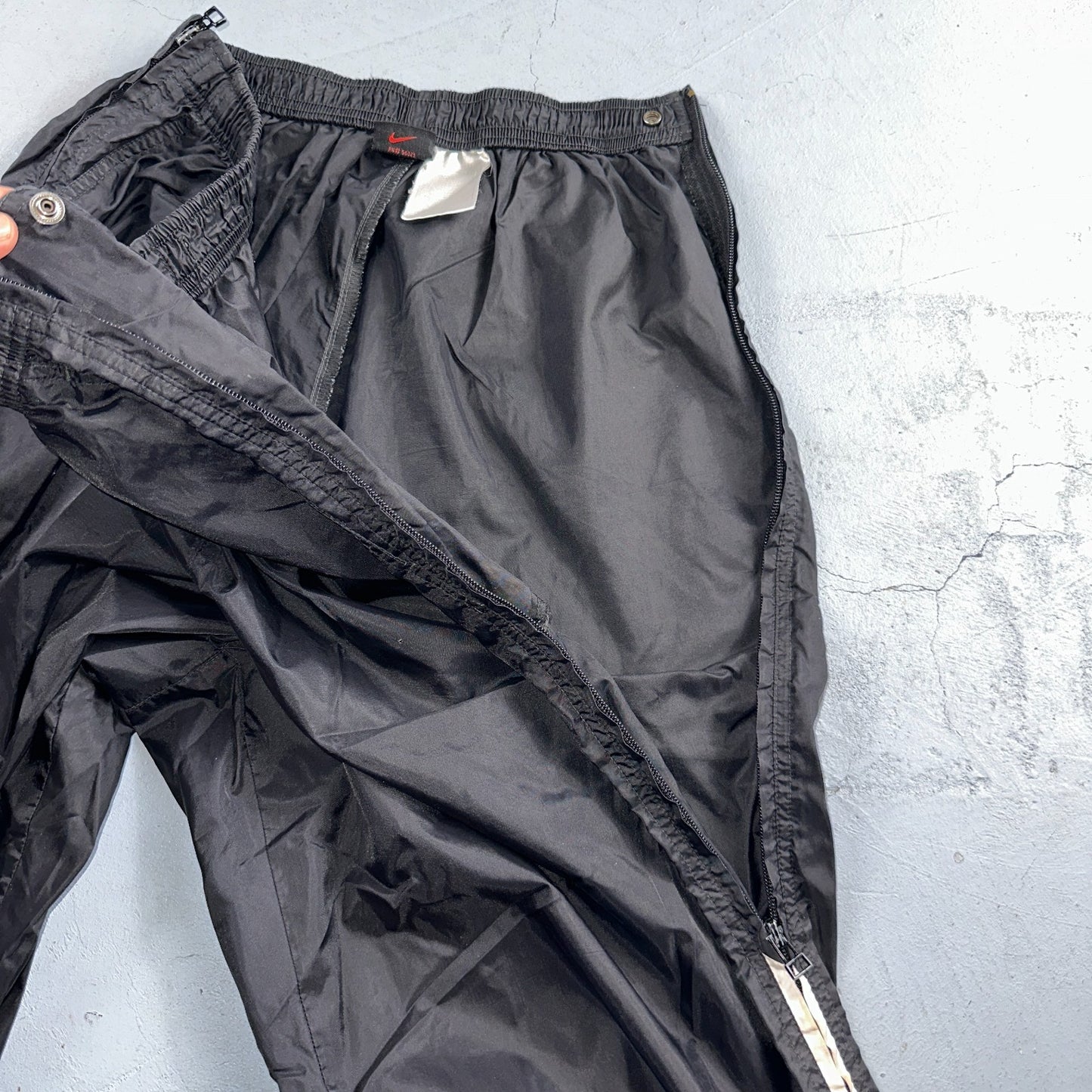 Nike VTG 90s Windbreaker Track Pants Ankle Zip Unlined Black 1990s Essential