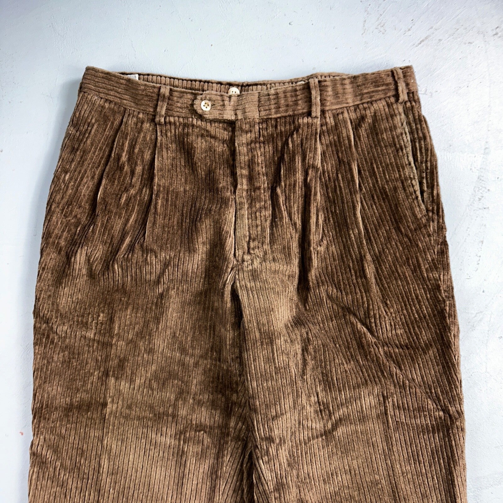 J. Peterman Pants Mens 38 Brown Thick Corduroy Pleated Chino Straight Pockets