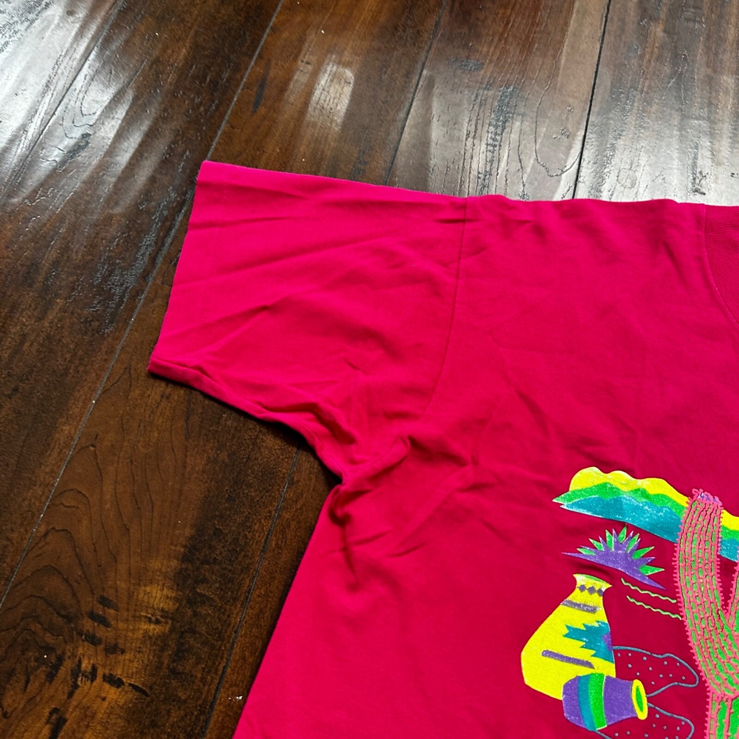 Cactus Pink FOTL 90s Vintage T Shirt Single Stitch Snake Arizona Travel USA Rap