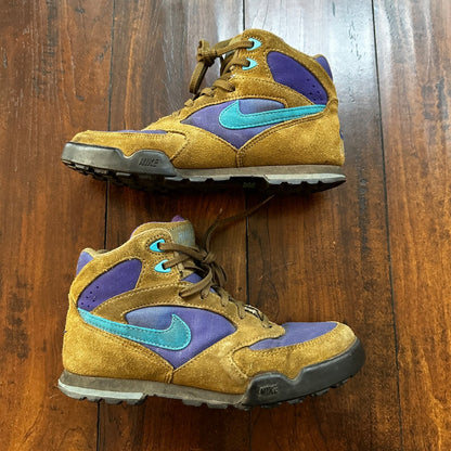 Vtg 90s Nike Caldera Plus Hiking Boots Womens Sz 7.5 Camp Trail Walking Travel