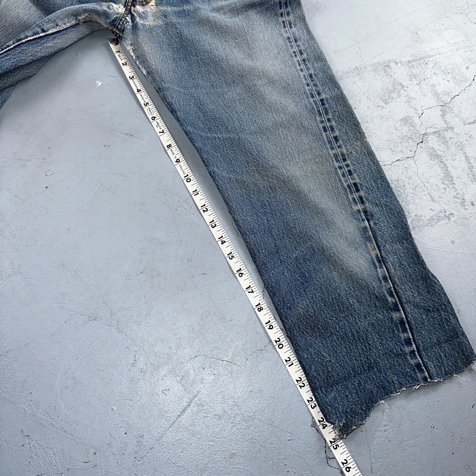 Levis 501 Vintage 80s Redline Selvedge USA XX Jeans Light Wash Capri Act 30x25