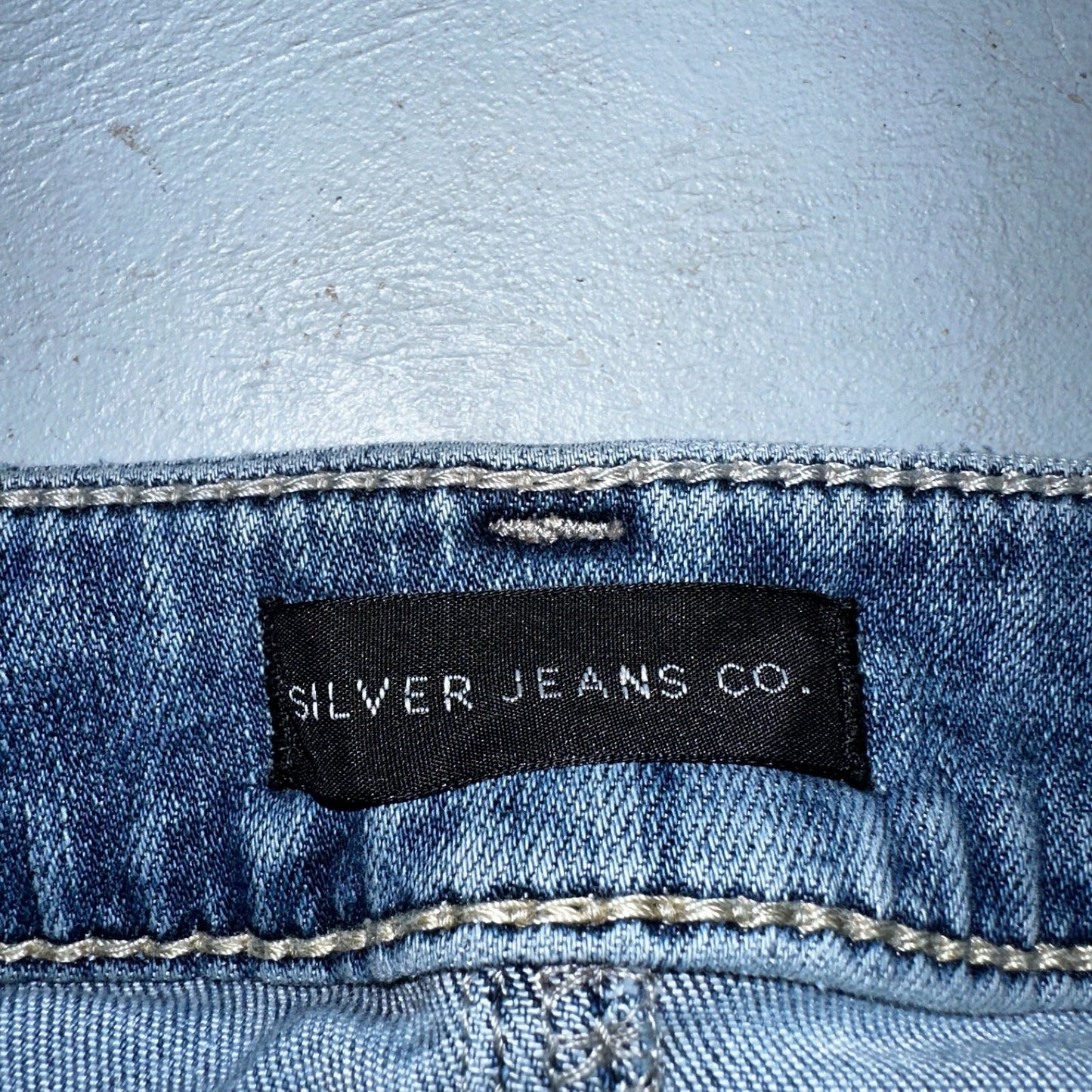 Silver Jeans Women Skinny Mid Rise Light Wash Denim Stretch Suki Pencil 32x29