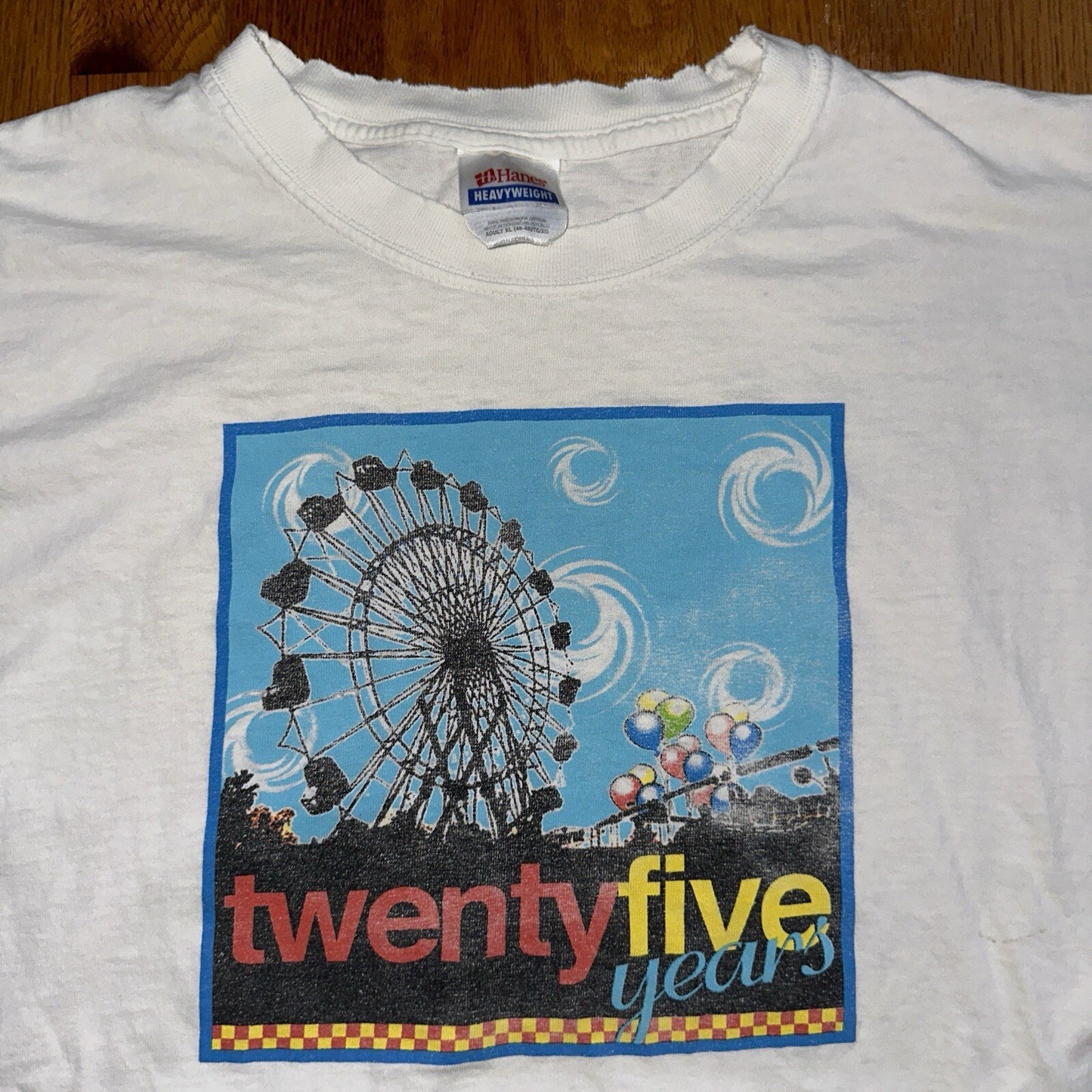 Hanes All State Cool Graphic Y2K Vintage T Shirt Carnival Ferris Wheel Balloons