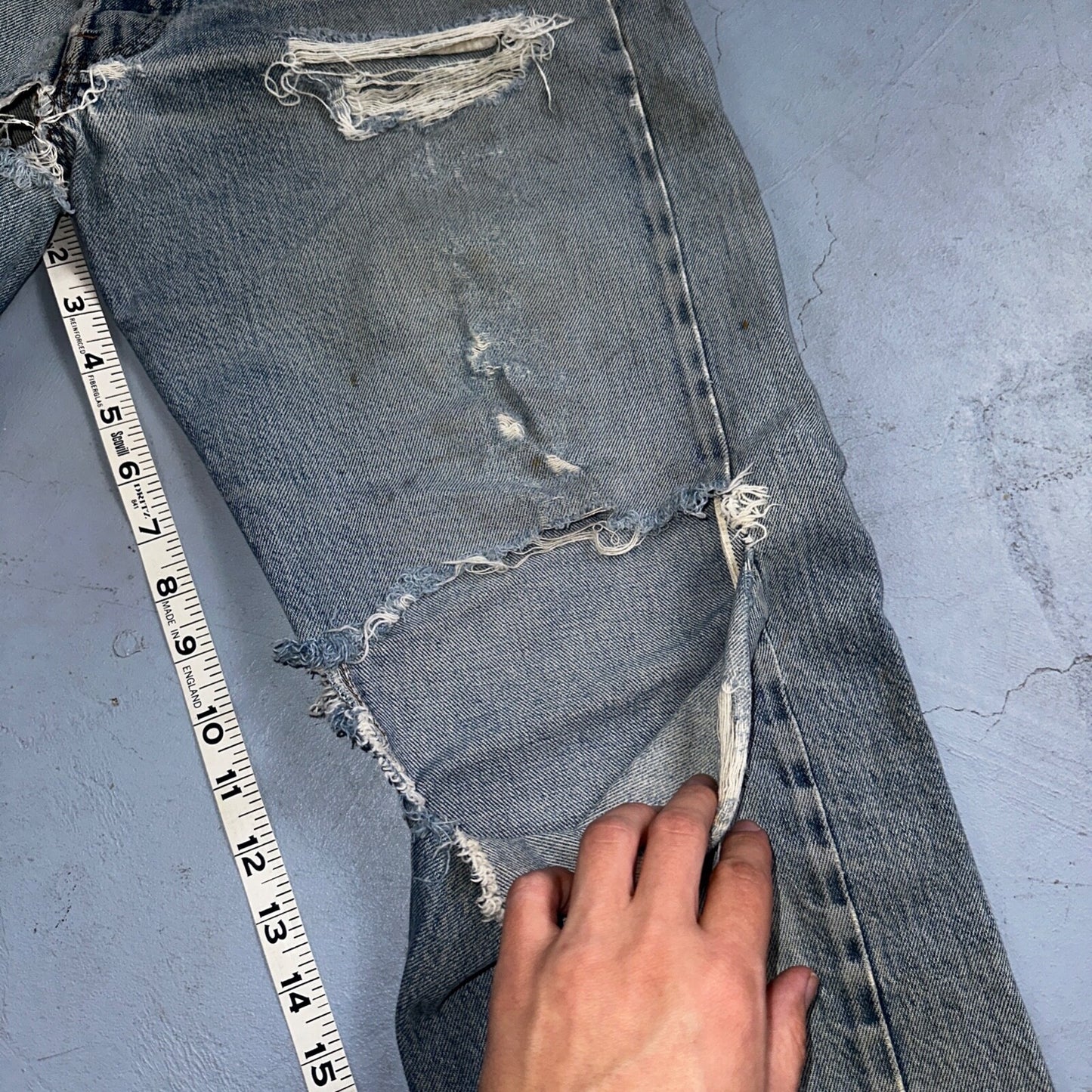 Levis 501 Vintage 80s Redline Selvedge USA XX Jeans Thrashed 33x33 Act 31x30