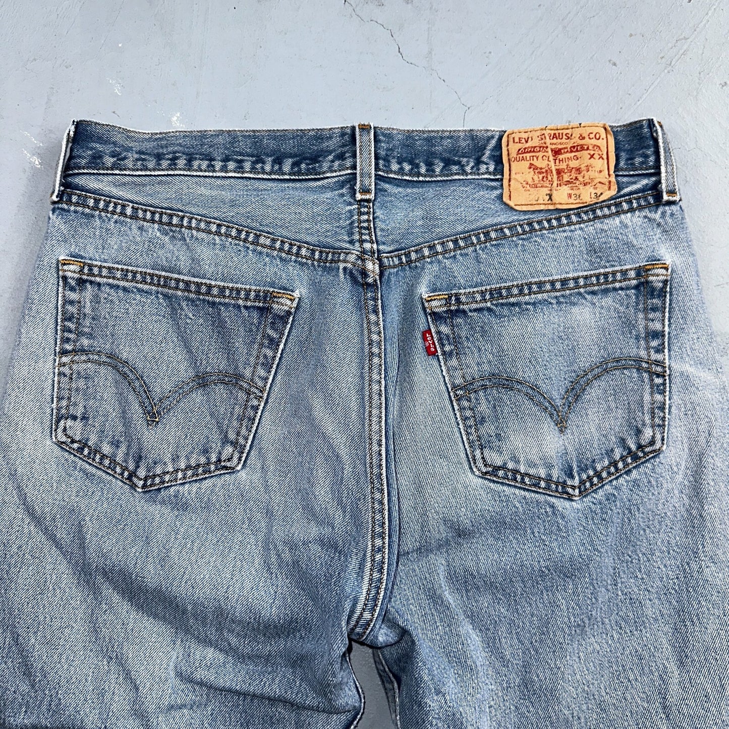 Levis 501 Vintage 90s XX Straight Leg Jeans Y2K Light Wash 36x34 Act 33x29