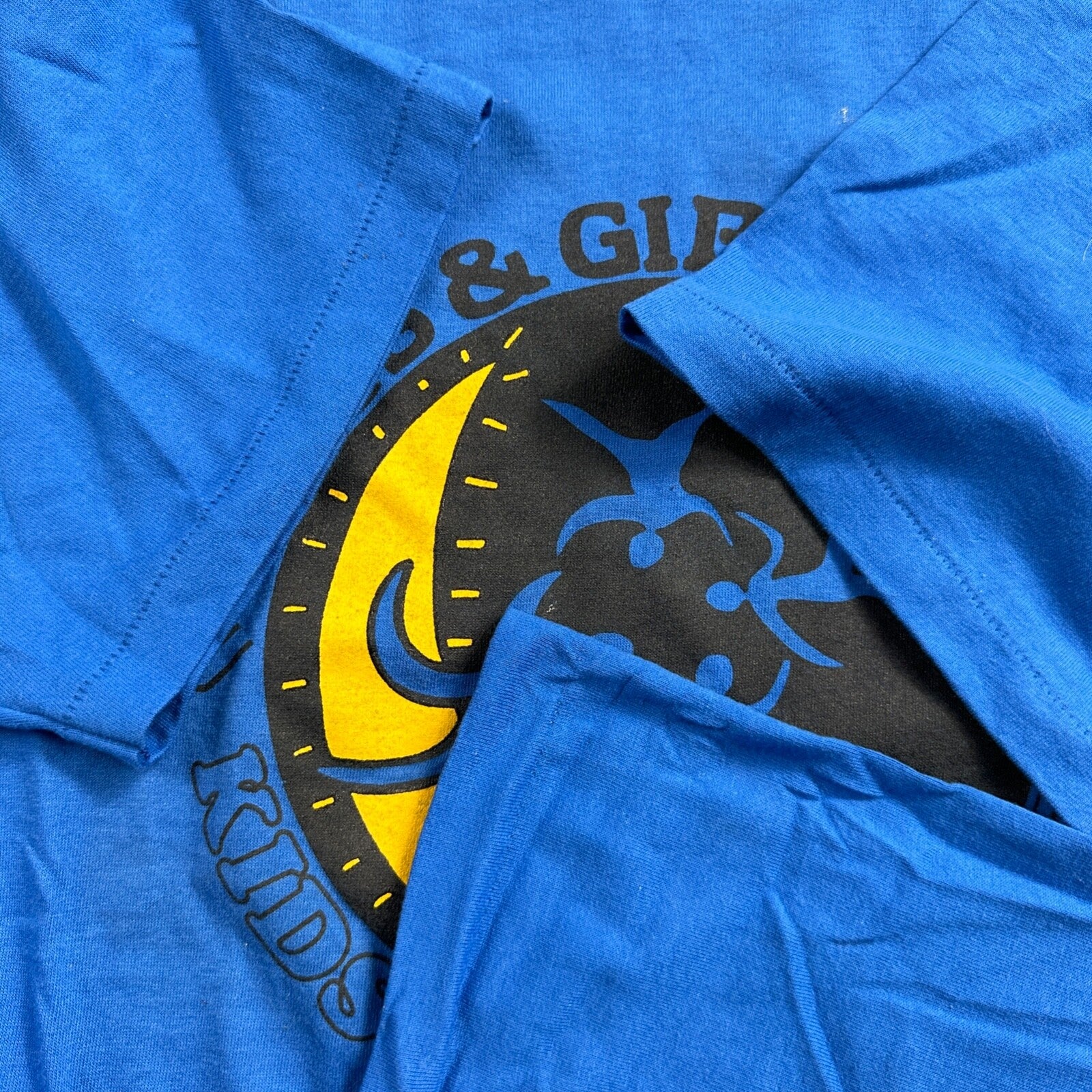 Boys and Girls Club VTG T Shirt 90s Hanes Blue Night Out Salem Oregon Moon Dance