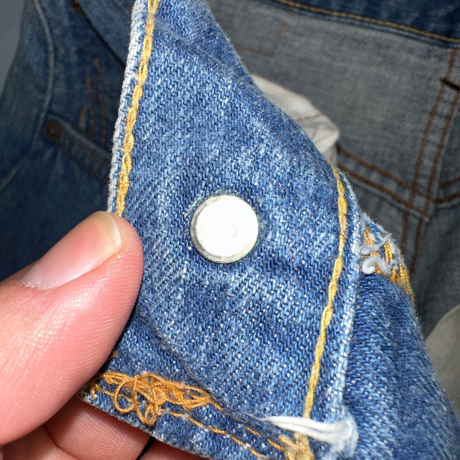 Levis 501 Vintage 70s SS Redline Selvedge USA XX Jeans Med Wash 30x31 Act 28x27