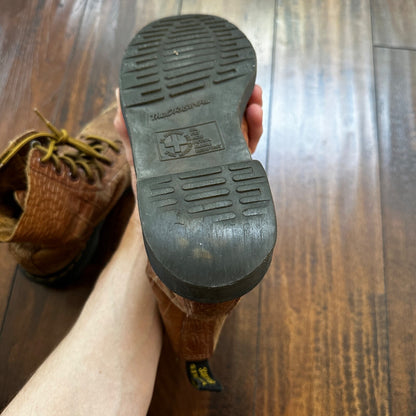 Dr. Martens Pascal Croc Brown Leather Lace-up Boots Women’s Size 6 HEAVY USED