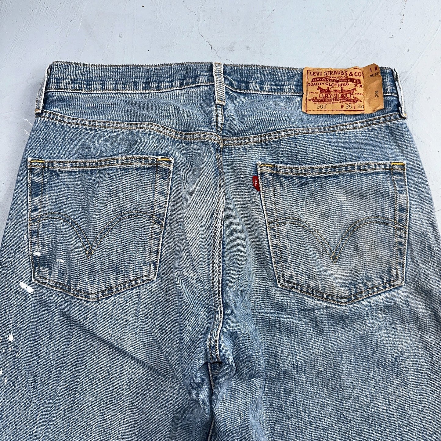 Levis 501 Vintage Y2K XX Straight Leg Jeans Blue Light Wash 35x34 Act 34x34