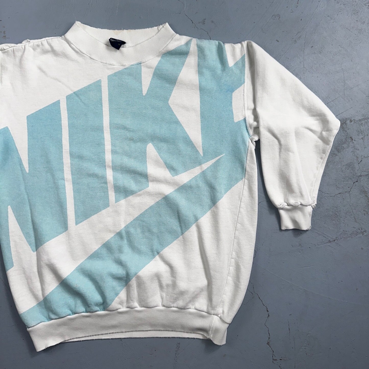 Nike VTG 80s Sweatshirt Crewneck Spell Out Huge Big USA Logo 1980s White Jumper