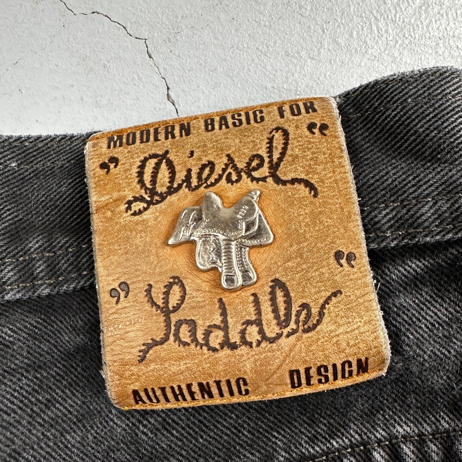 Vtg Diesel Men Saddle Relaxed Fit Black Jeans 32x33 Fits 31"  Made in Italy Y2K