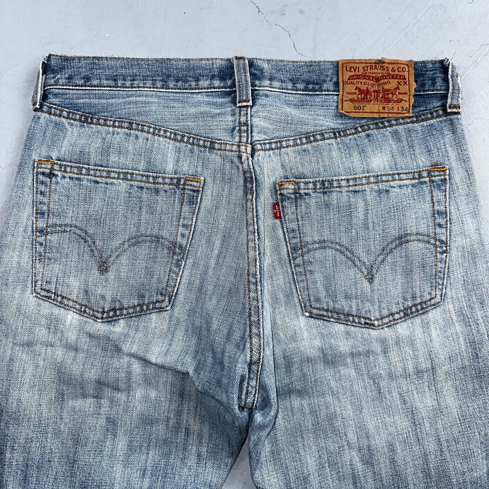 Levis 501 Vintage Y2K XX Straight Leg Jeans Blue Light Wash 34x34 Act 33x32