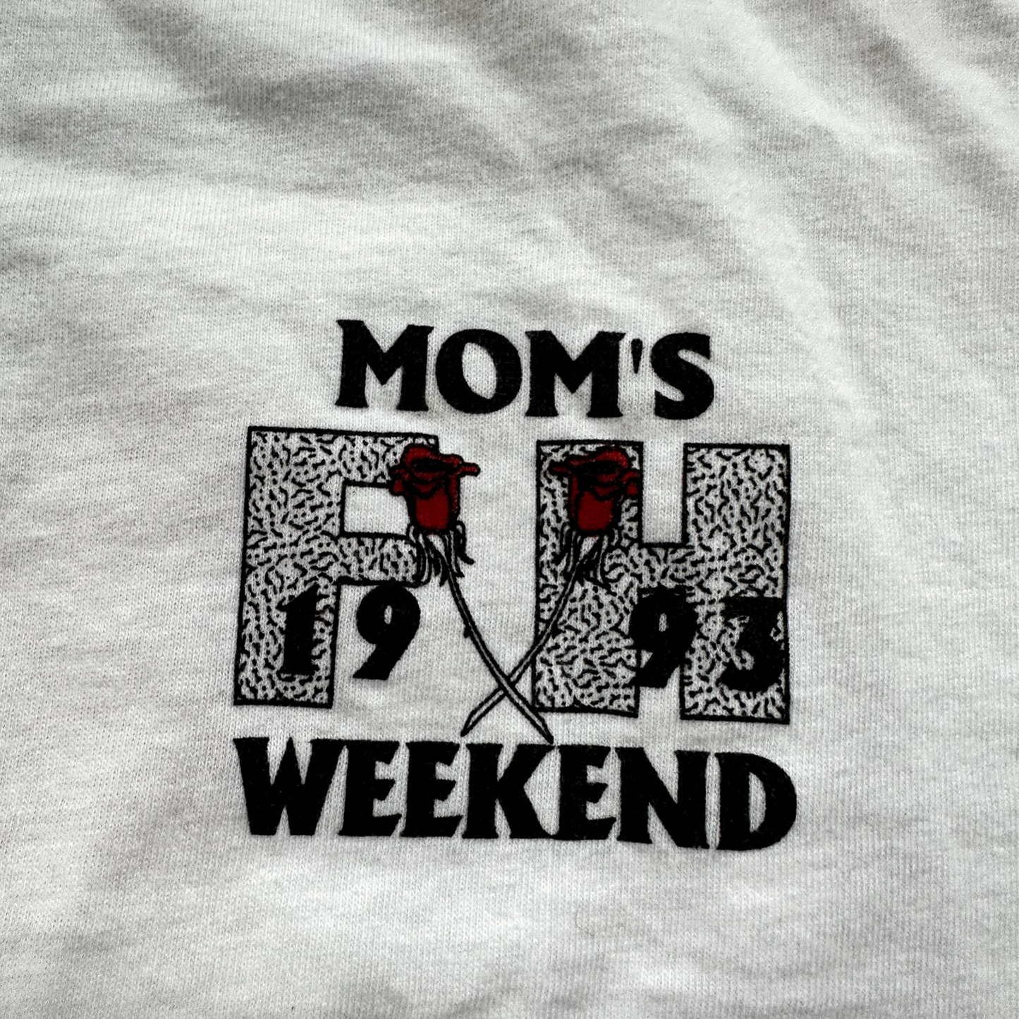 Oneita MOM Vintage T Shirt 1993 90s USA Weekend Love Heart Moms Future