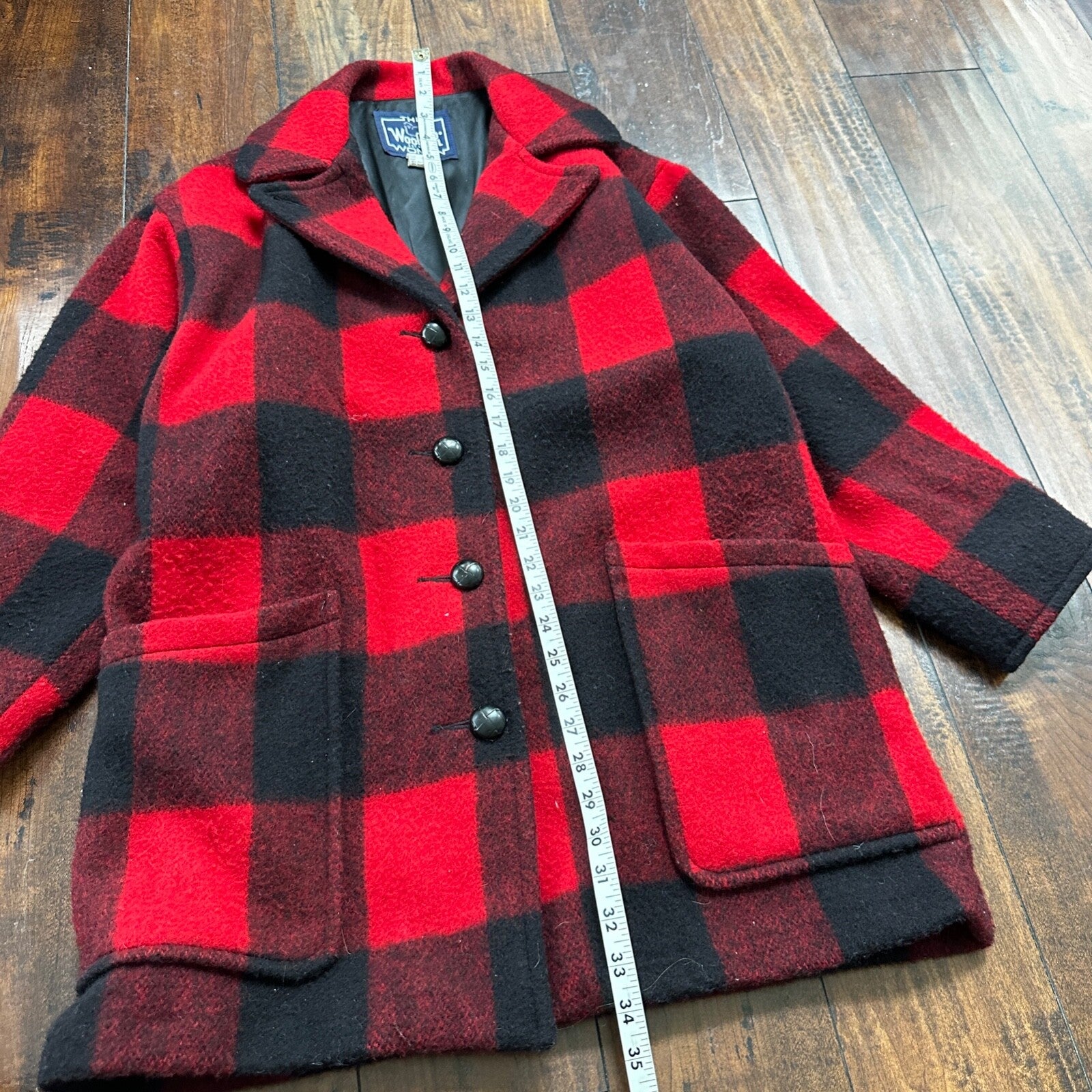 VTG Woolrich Coat Womens M Red Black Plaid Wool Blend Mackinaw Jacket 1970s 70s