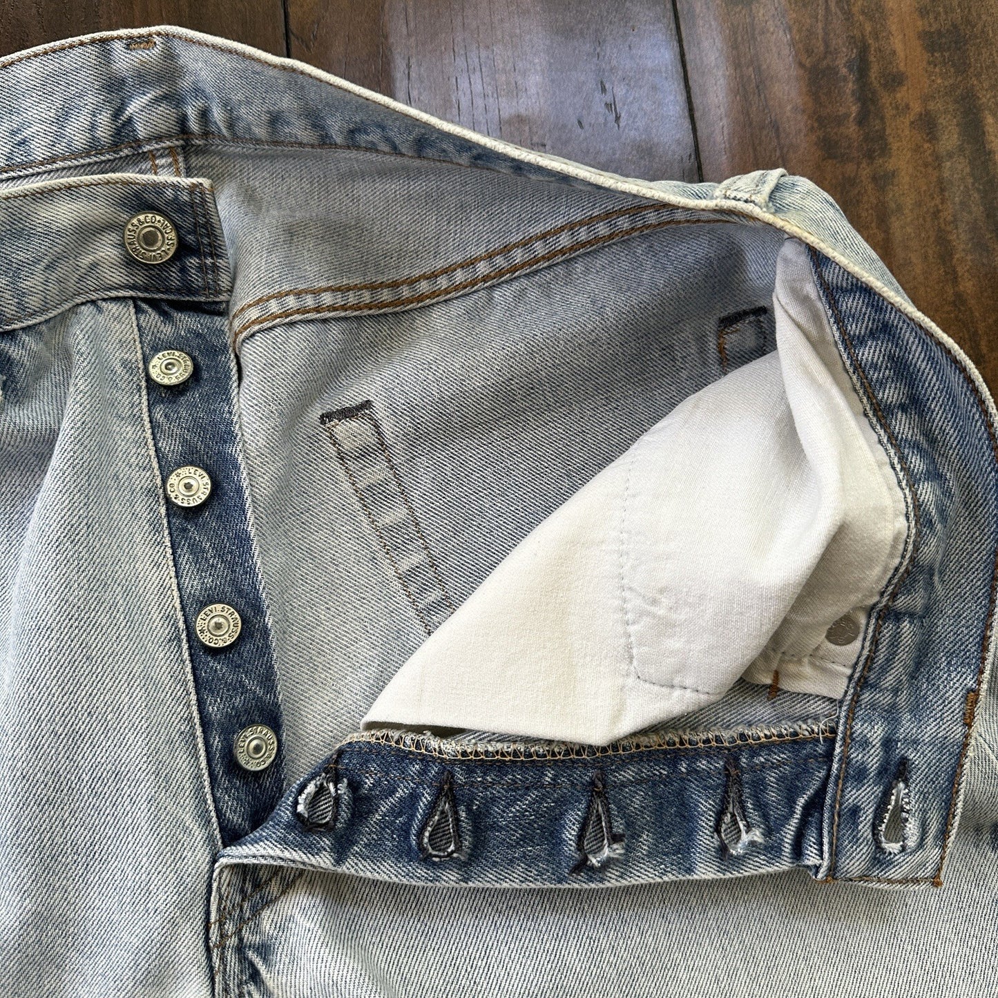 Levis Vintage 80s Redline Selvedge USA 501 XX Jeans Light Wash 34x36 Act 32x31