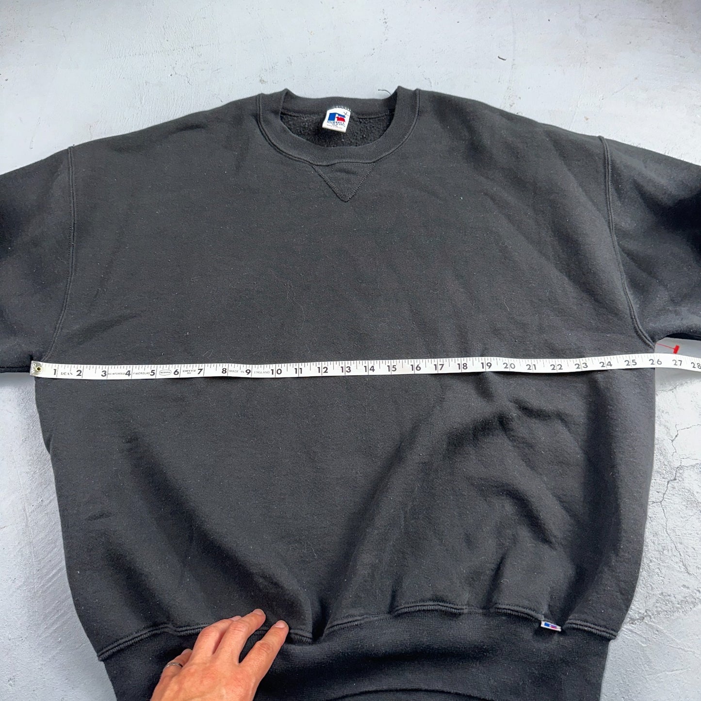 Russell Athletic 2XL Sweatshirt 90s VTG Crewneck Black Basic Blank Essential