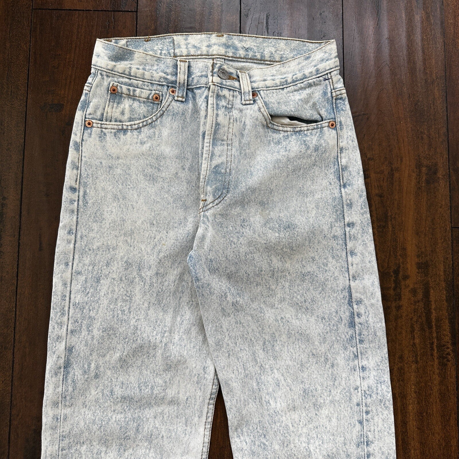 VTG 90s Levis 501 Button Fly 27x32 USA Tag Jeans Straight Wash Light X Act 25x30
