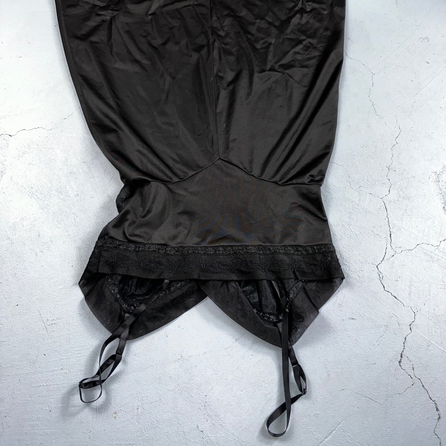 VTG Vanity Fair 1970s Lingerie Slip Dress Sleepwear Full Sweep Nightgown Lace