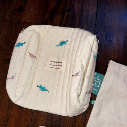 Lot Of Mixed Brand Assorted Style Handbag Purse Tote Weekender Bags Blanket