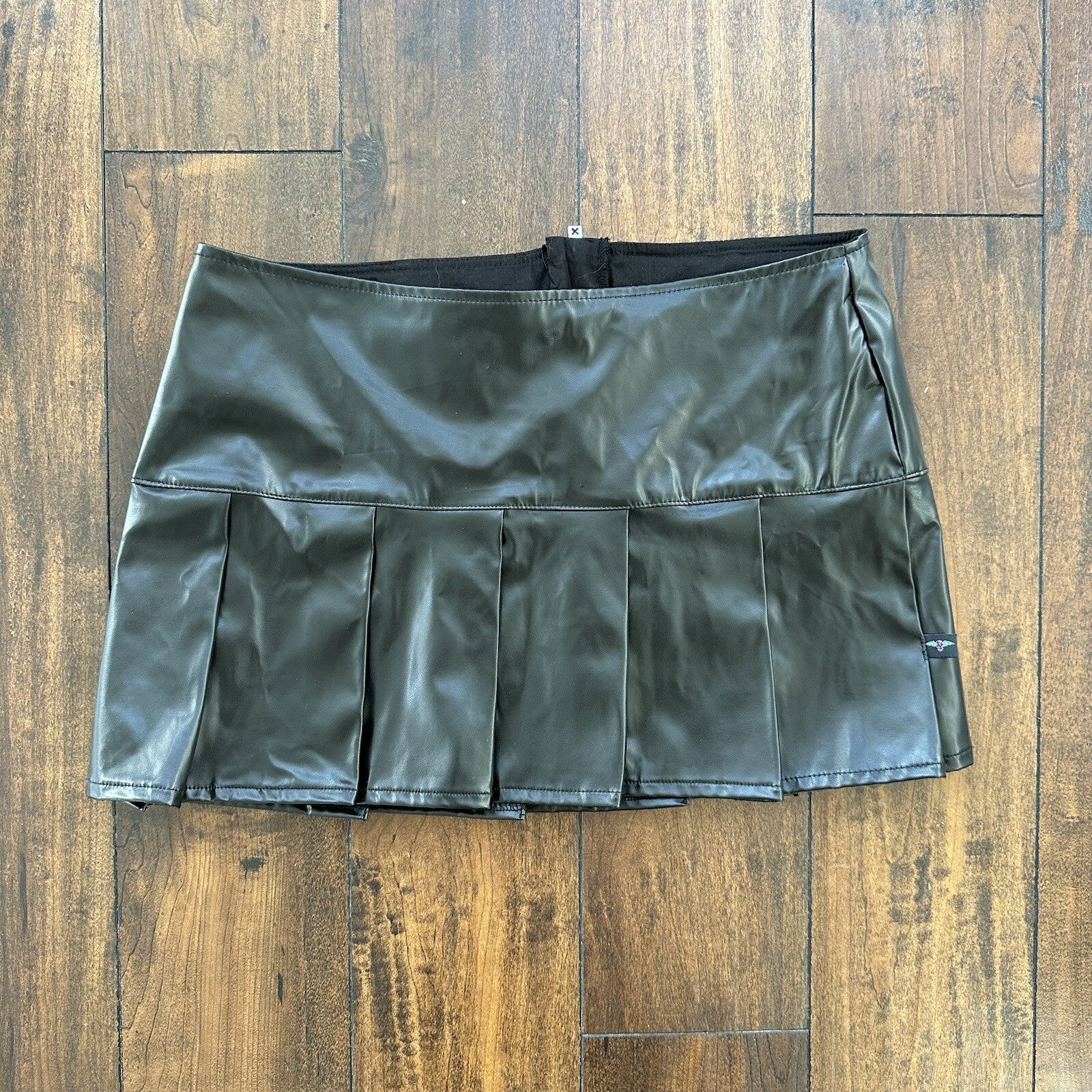 Tripp NYC Vintage M Black Faux Leather Goth Punk Mini Skirt Rare Grunge Y2K 90s