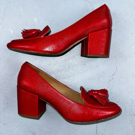 Tory Burch Kira Embossed Leather Red Tasseled Pumps Women Sz 9 Gold Charm