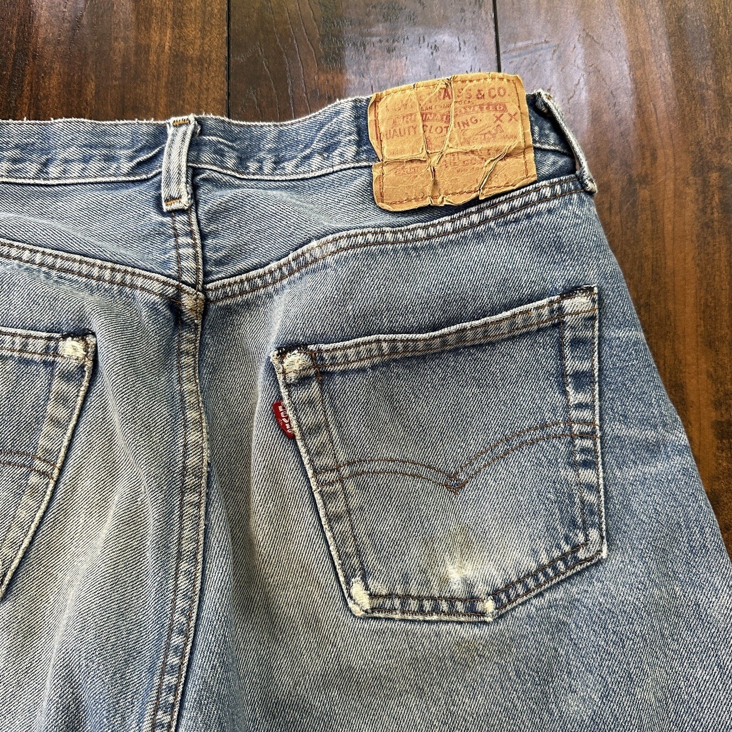 Levis Vintage 80s Redline Selvedge USA 501 XX Jeans Light Wash 33x36 Act 30x34