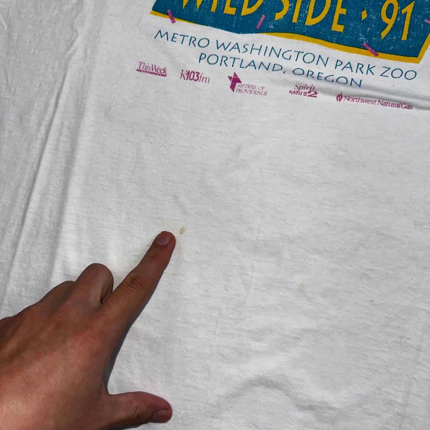 Nike Walk On The Wild Side 90s VTG T Shirt 1991 Polar Bear Animals PDX Oregon