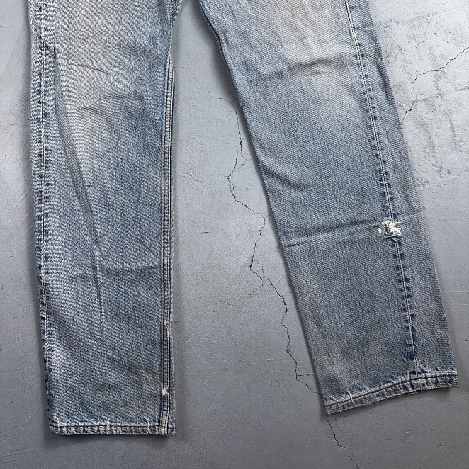 Levis 501 Vintage 90s USA XX Straight Leg Jeans Blue Light Wash 34x36 Act 31x32