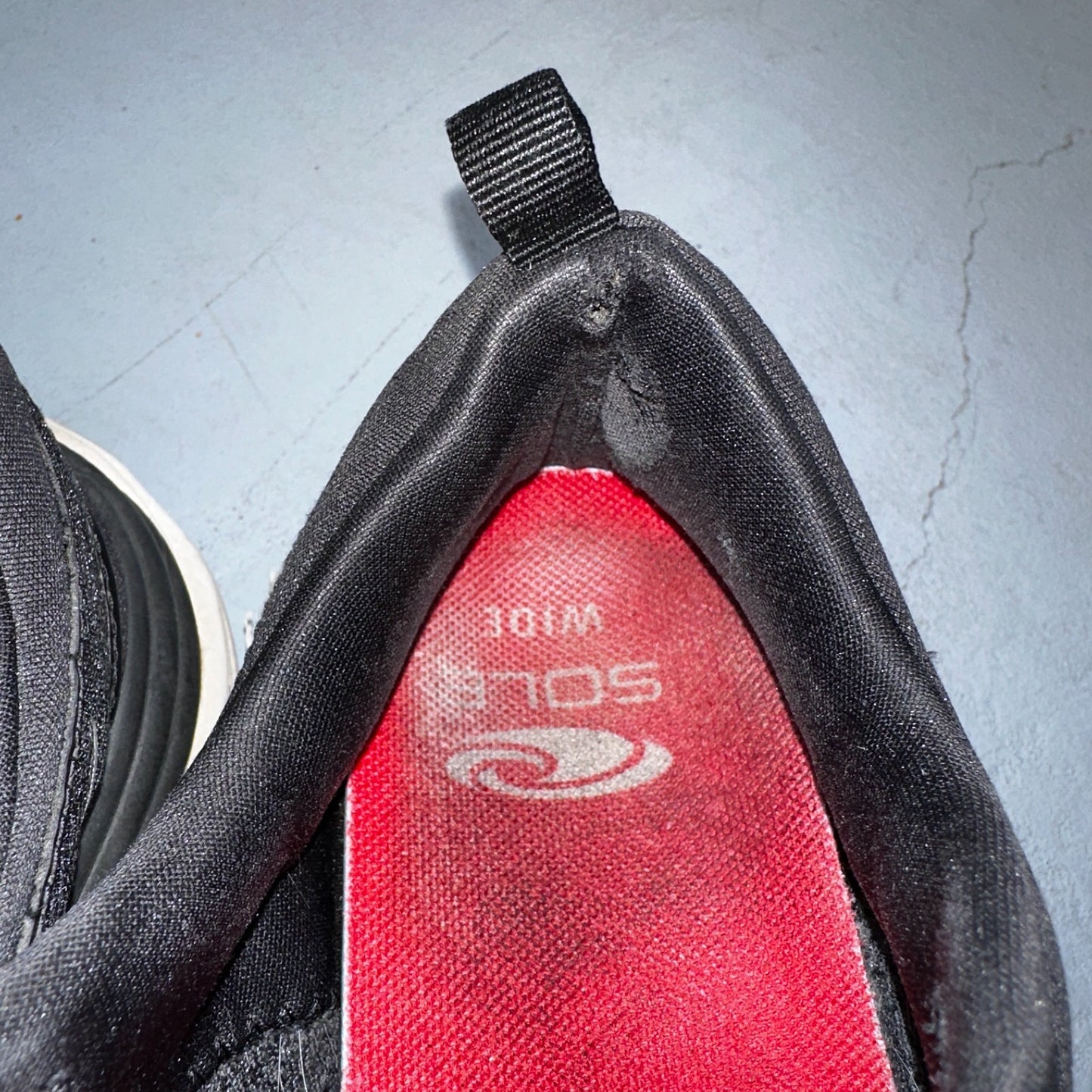 Hoka One One Womens Gaviota 5 1134235 BWHT Black Running Shoes Size 7 D