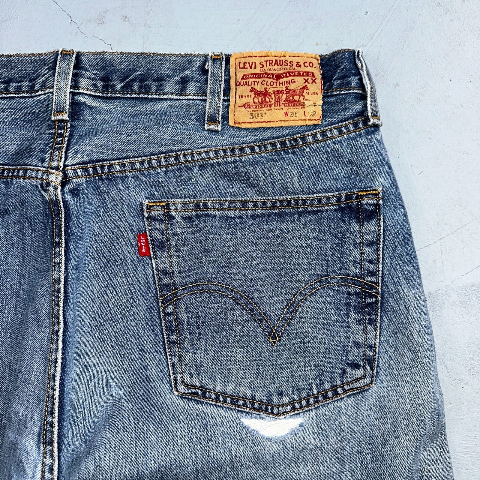 Levis 501 Vintage 90s XX Straight Leg Jeans Y2K Light Wash 38x32 Act 38x32