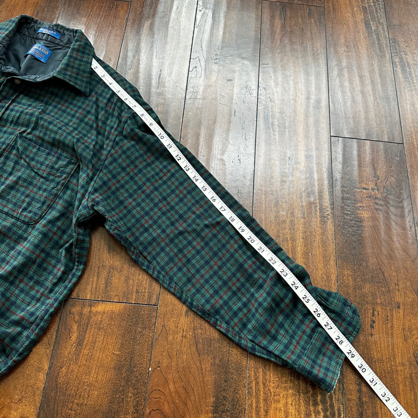 VTG Pendleton Mens Virgin Wool Button Up Shirt Plaid Size L Made in USA Big Hole