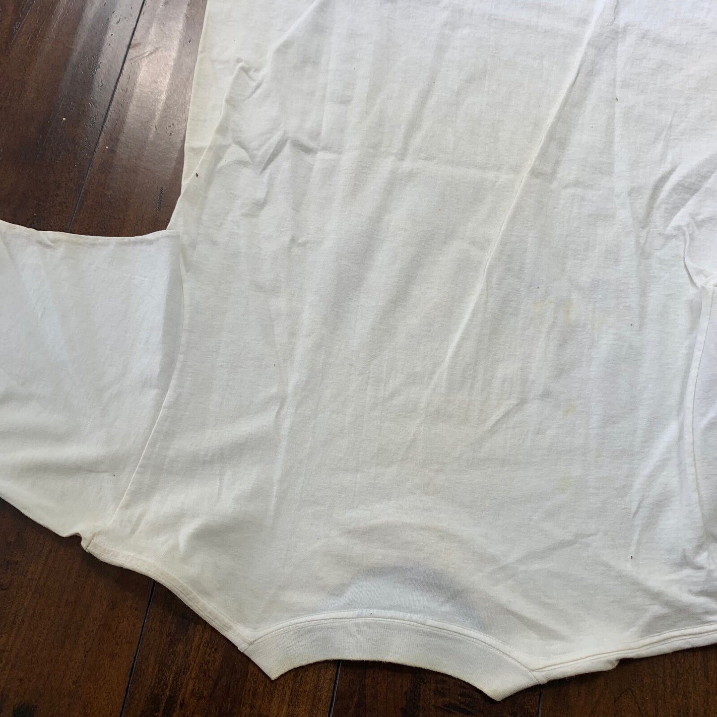 Golf International Vintage T Shirt Tiger Woods Sports Grass USA Flags Rap Blank