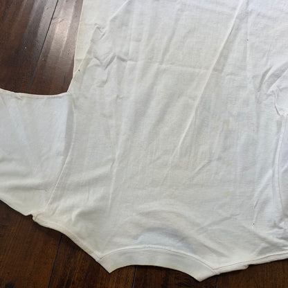 Golf International Vintage T Shirt Tiger Woods Sports Grass USA Flags Rap Blank