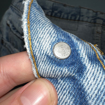 Levis 501 Vintage 80s USA XX Straight Leg Jeans Blue Light Wash Thrash Act 27x28