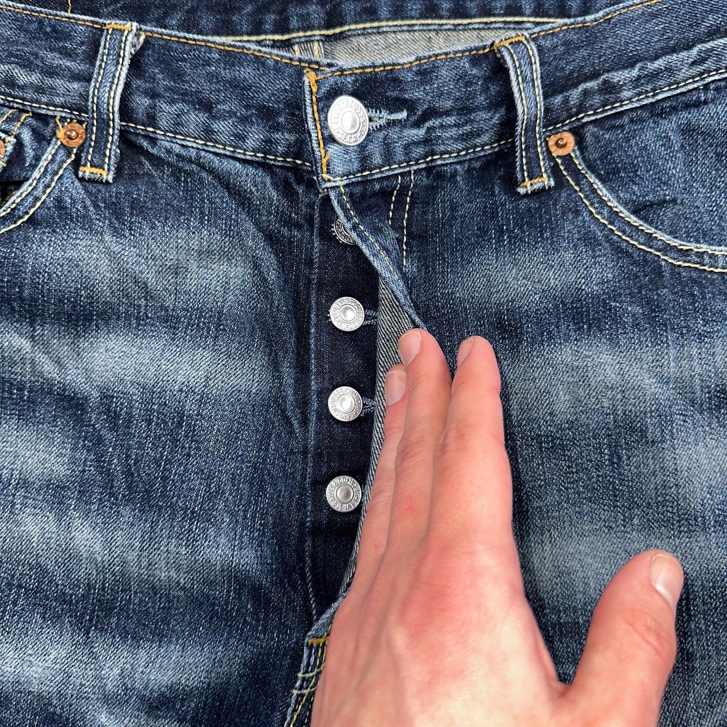 Levis 501 Vintage Y2K XX Straight Leg Jeans Blue Med Wash 34x34 Act 32x28