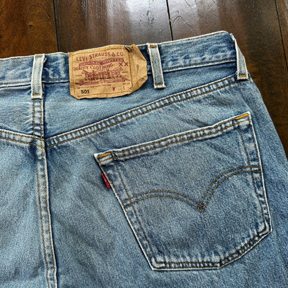Levis 501 Vintage 90s Straight Leg XX Belgium Jeans 40x36 Light Wash Act 36x30
