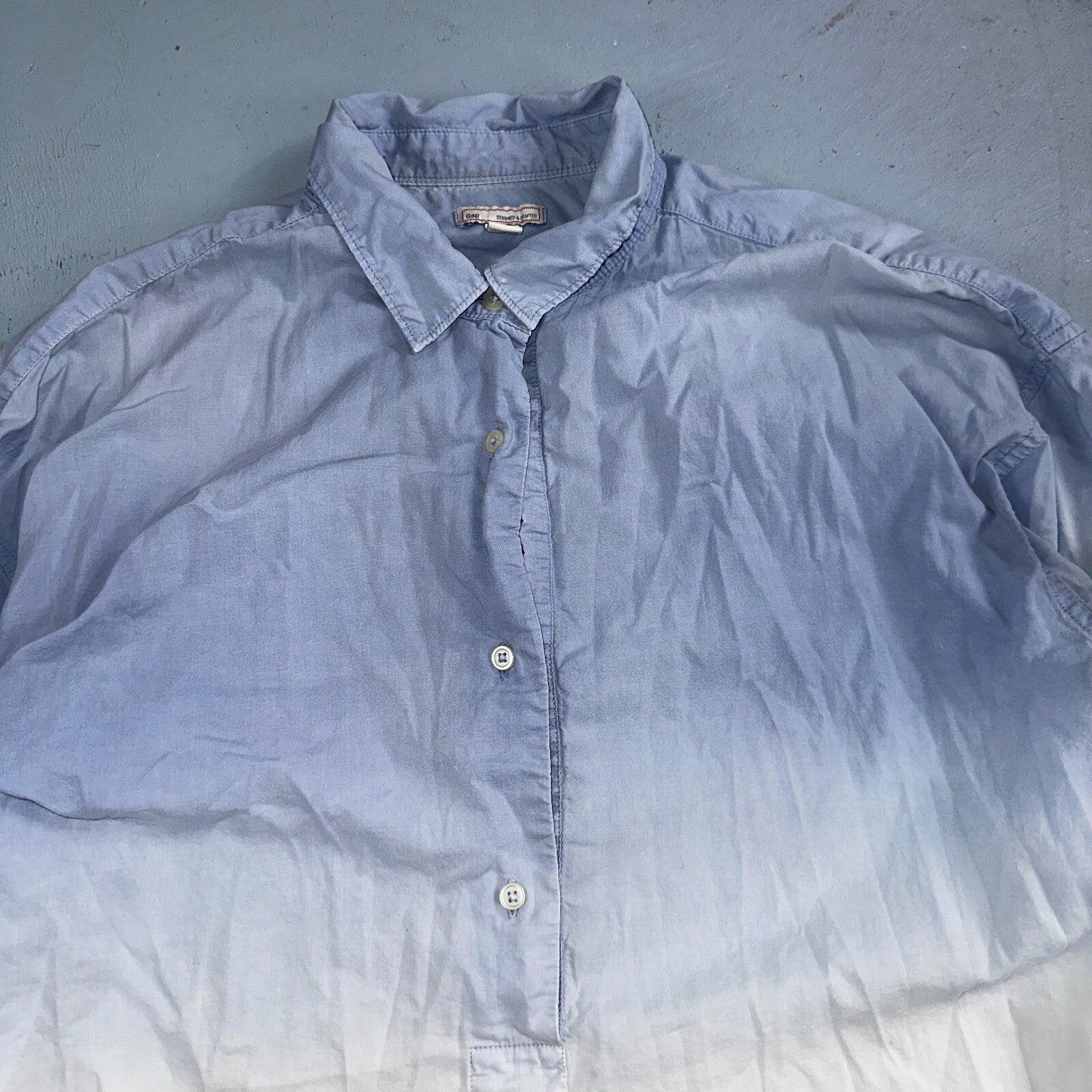 Gap Shirt Womens Size S Blue Striped Short Sleeve Button Up Designed Crafted