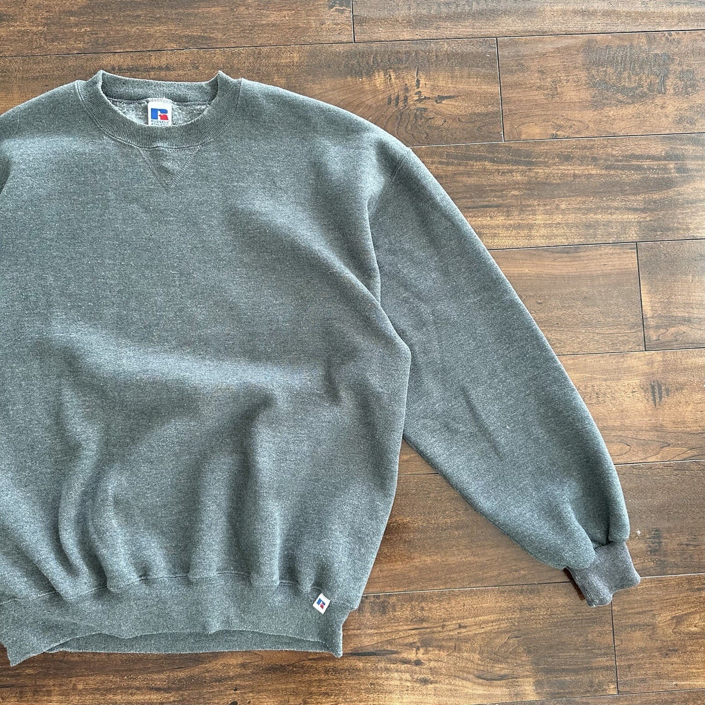Vintage Russell Athletic Sweatshirt Gray XL USA Worn Thrashed 80s 90s Jumper