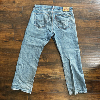 Levis 501 Vintage Y2K Straight Leg XX 2000s Jeans 35x30 Light Wash 36x28